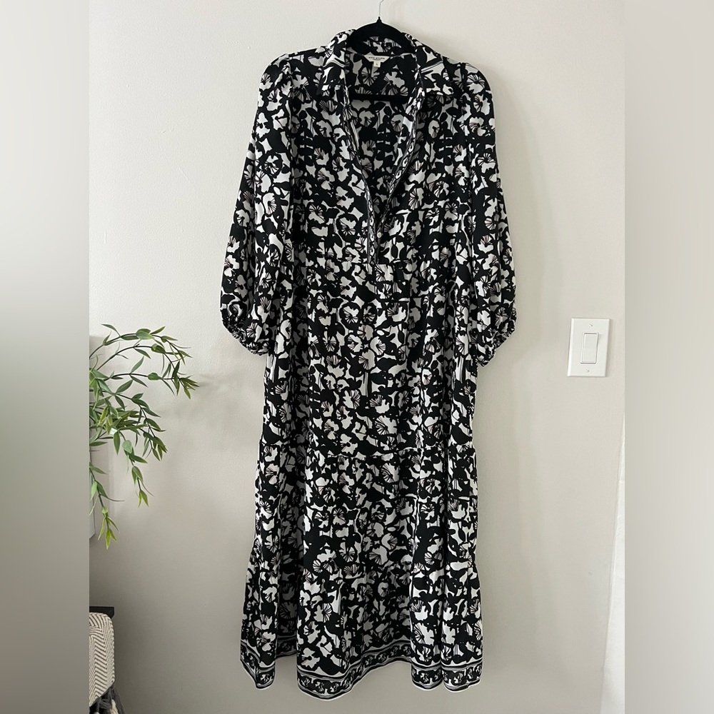 Black and White Floral Maxi Dress | Women’s: L (Unlined)